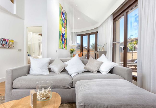 Apartment in Málaga - Kim - Holiday Penthouse Malaga City Apartment in Málaga - Kim - Holiday Penthouse Malaga City