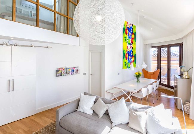 Apartment in Málaga - Kim - Holiday Penthouse Malaga City Apartment in Málaga - Kim - Holiday Penthouse Malaga City