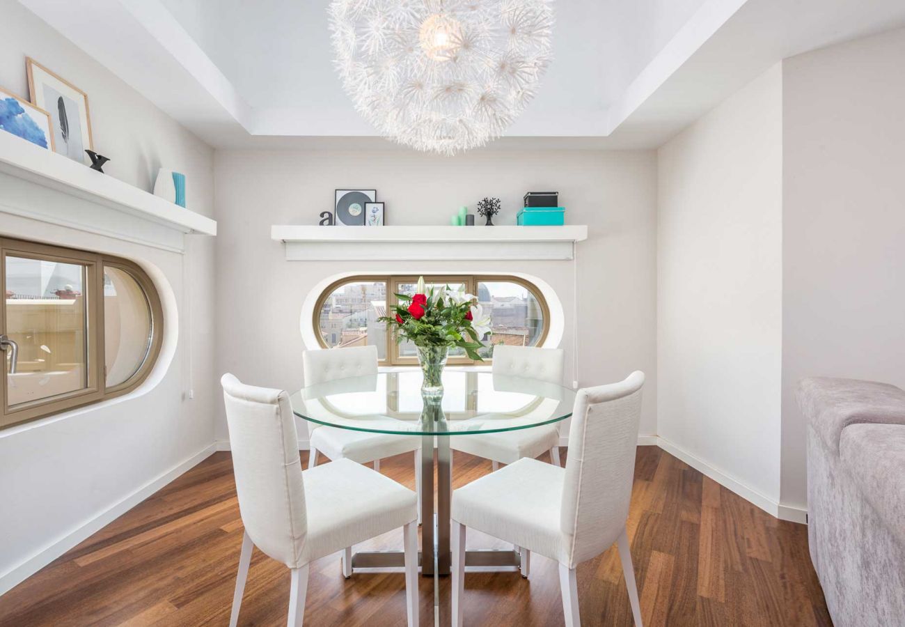 Apartment in Málaga - Felix Saenz - Holiday Penthouse Malaga City Apartment in Málaga - Felix Saenz - Holiday Penthouse Malaga City