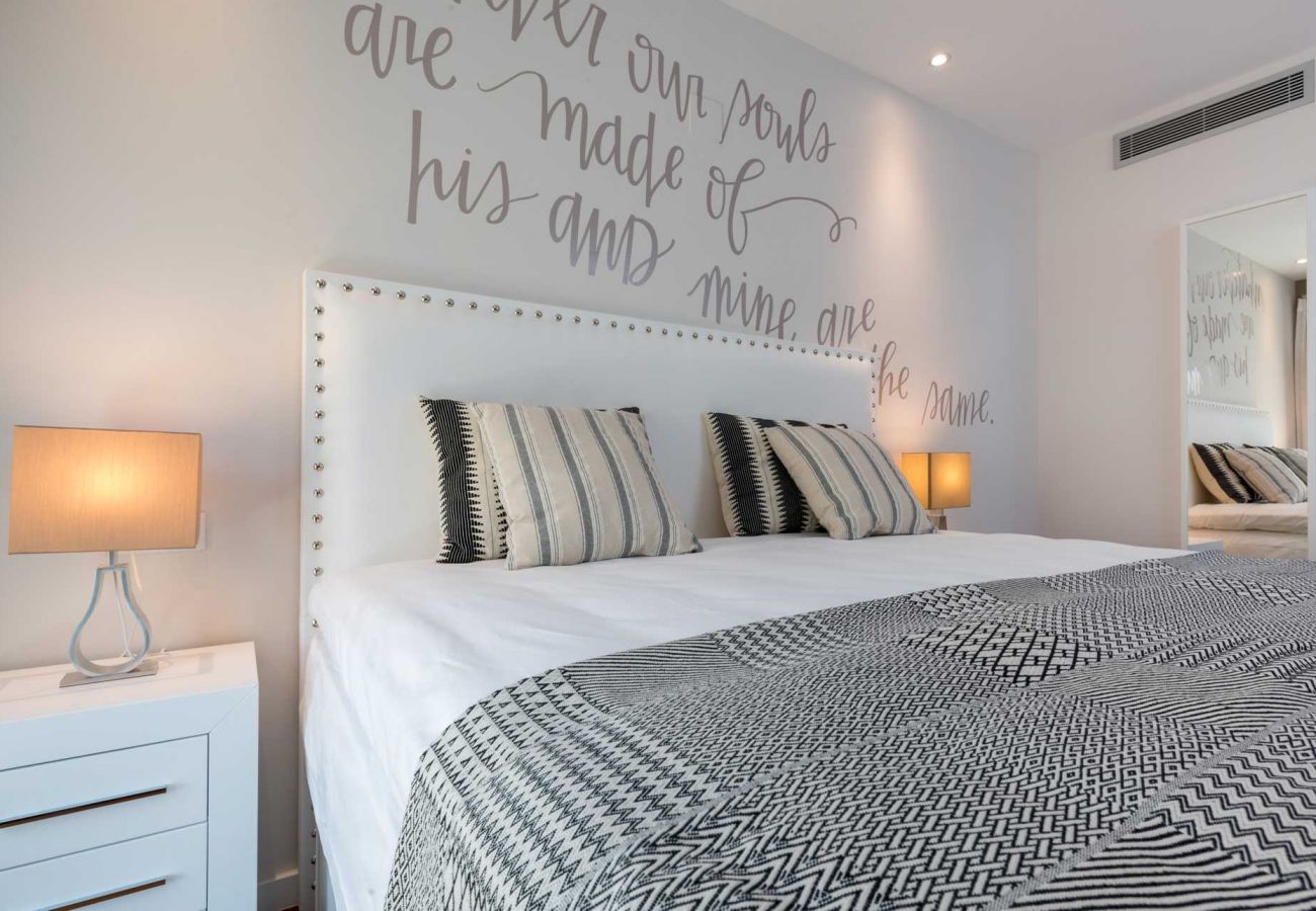 Apartment in Málaga - Felix Saenz - Holiday Penthouse Malaga City Apartment in Málaga - Felix Saenz - Holiday Penthouse Malaga City