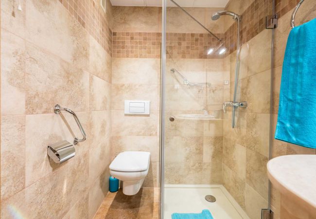 Apartment in Málaga - San Lorenzo - Holiday home in Malaga Apartment in Málaga - San Lorenzo - Holiday home in Malaga
