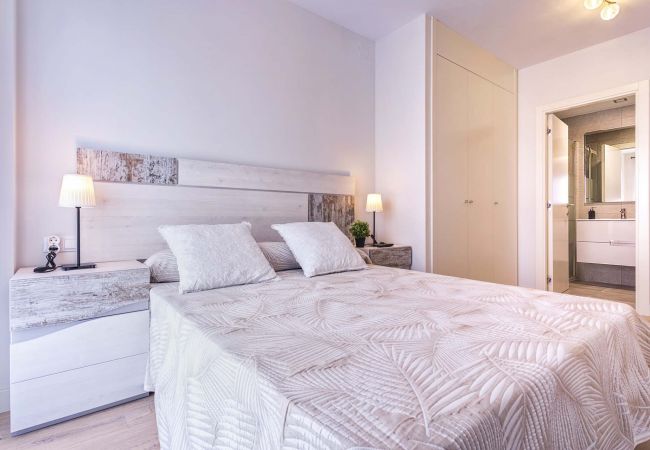 Apartment in Málaga - Pacifico - Holiday home in Malaga Apartment in Málaga - Pacifico - Holiday home in Malaga