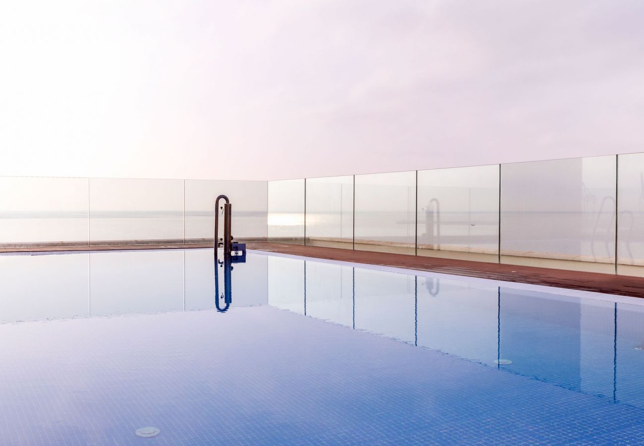 Apartment in Málaga - Pacifico - Holiday home in Malaga