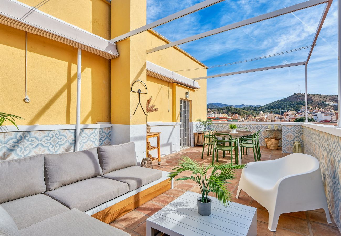 Apartment in Málaga - San Juan - Holiday penthouse in Malaga
