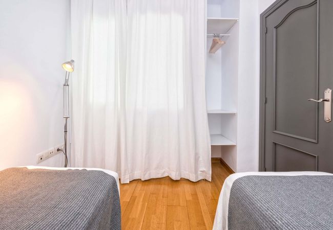 Apartment in Málaga - Christina - Holiday Penthouse Malaga City Apartment in Málaga - Christina - Holiday Penthouse Malaga City