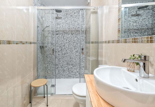 Apartment in Málaga - Christina - Holiday Penthouse Malaga City Apartment in Málaga - Christina - Holiday Penthouse Malaga City