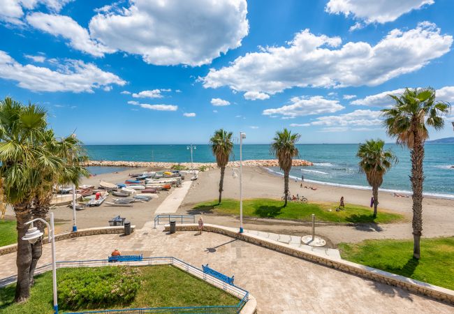 Apartment in Málaga - Noemi Playa - Beach townhouse in Malaga Apartment in Málaga - Noemi Playa - Beach townhouse in Malaga