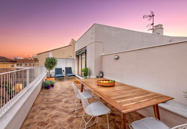 Apartment in Málaga - Laurel - Holiday Penthouse Malaga City Apartment in Málaga - Laurel - Holiday Penthouse Malaga City