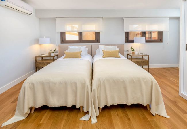 Apartment in Málaga - Maroma - Holiday Penthouse Malaga City Apartment in Málaga - Maroma - Holiday Penthouse Malaga City