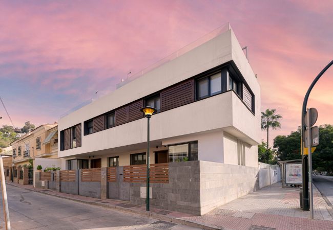 Terraced House in Málaga - Carmen Beach - holiday home in Malaga Terraced House in Málaga - Carmen Beach - holiday home in Malaga