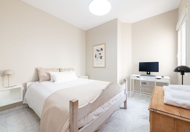 Apartment in Málaga - Metropolitan - Holiday apartment Malaga Apartment in Málaga - Metropolitan - Holiday apartment Malaga